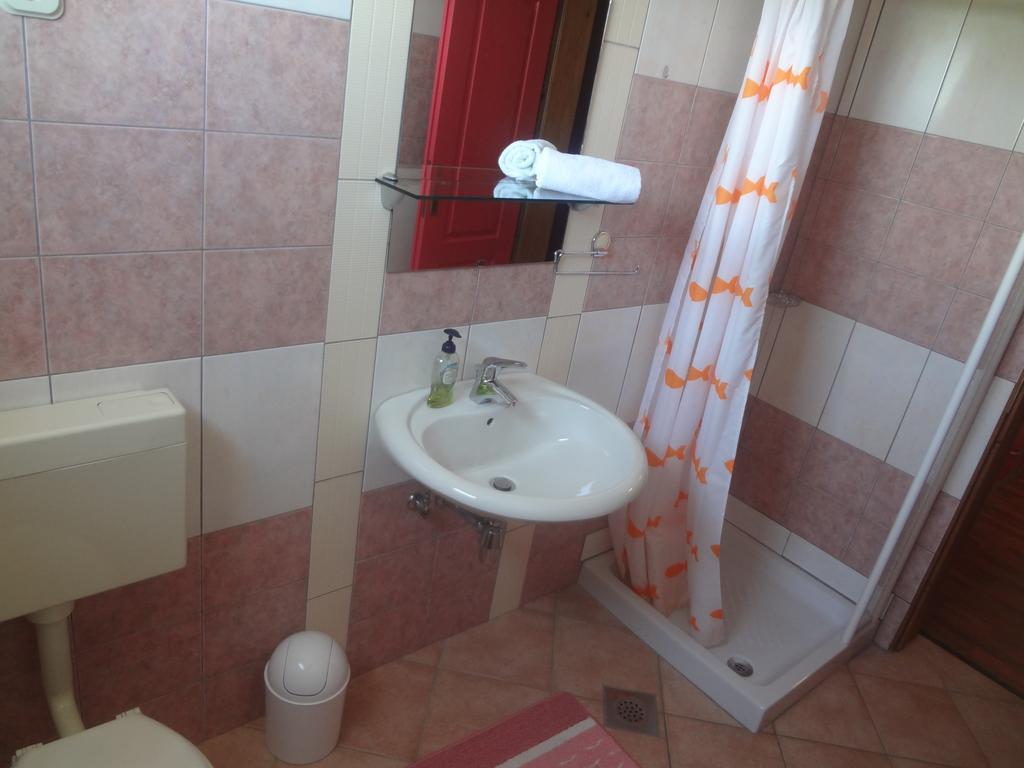 Apartments Zdravac Umag Bagian luar foto