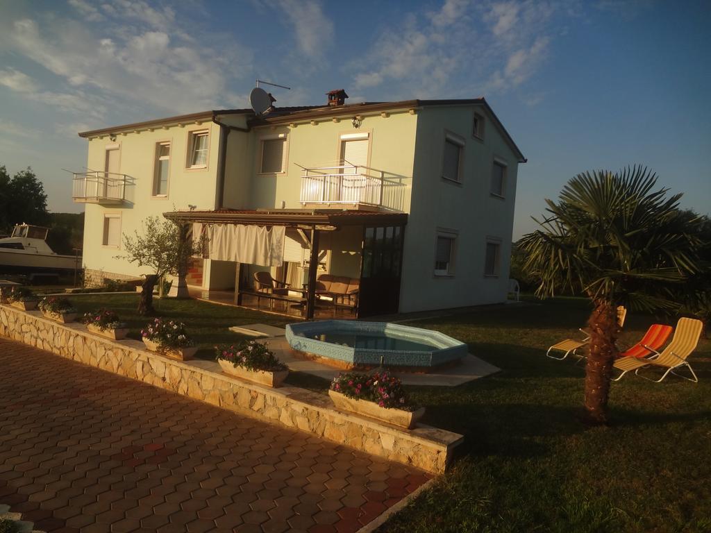 Apartments Zdravac Umag Bagian luar foto